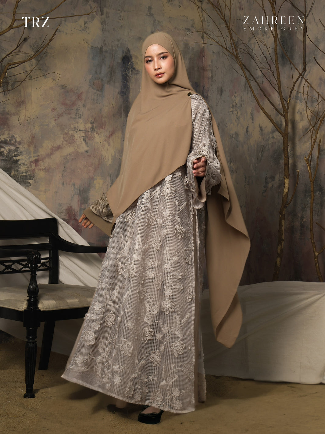TRZ - Zahreen Abaya