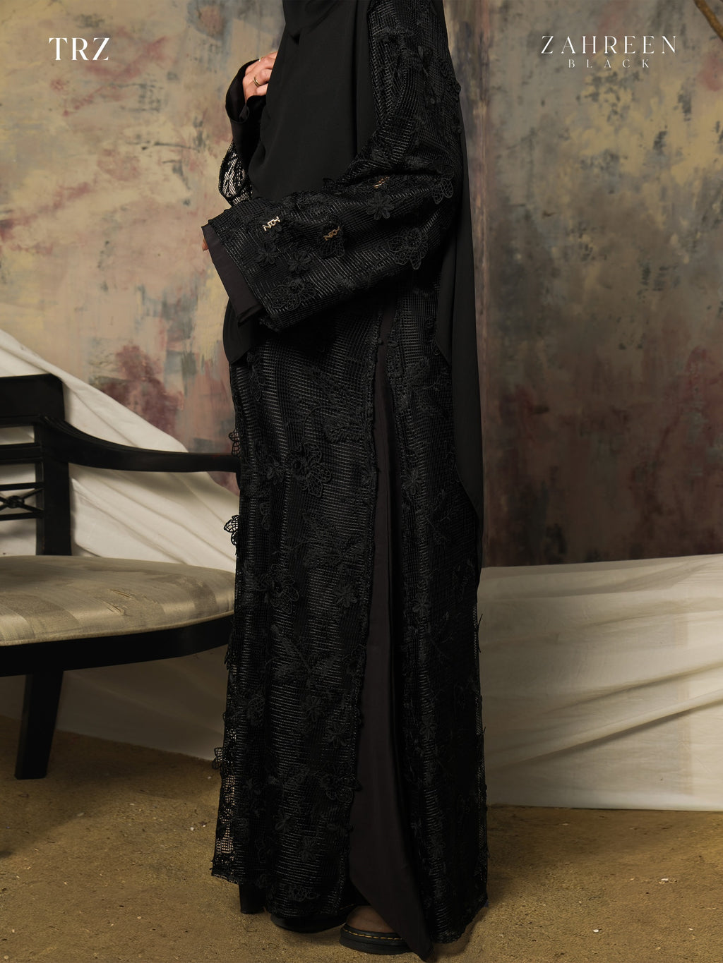 TRZ - Zahreen Abaya