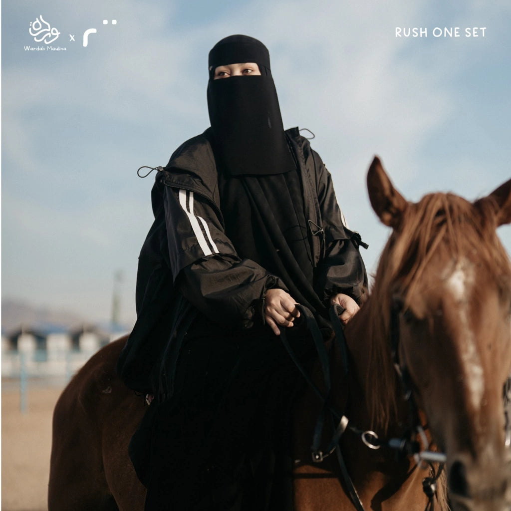 TA by TRZ x Wardah - One Set Rush Woman