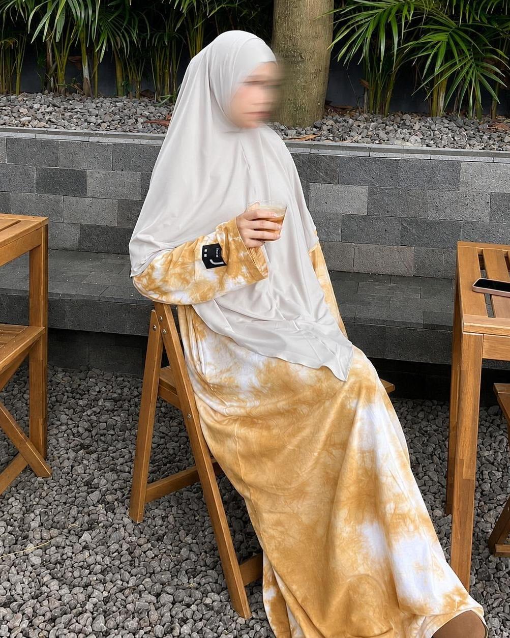 TA by TRZ - Crayon Artel Abaya Honey Butter